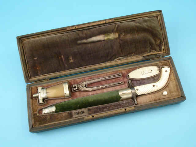 Rare Cased Dumonthier Patent Percussion Two-Barrel Knife-Pistol, c. 1870