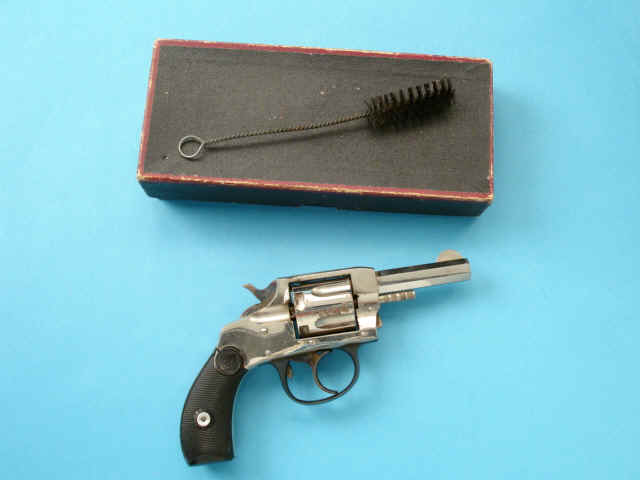 *Boxed Harrington & Richardson Model 1905  Double Action Revolver