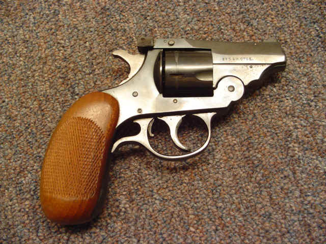 Harrington & Richardson Defender Double-Action Revolver
