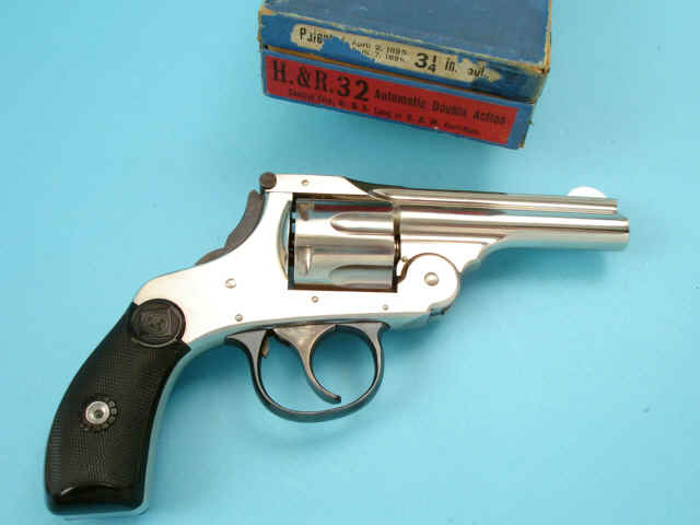 Rare Boxed Harrington & Richardson Double Action Spurless Hammer Topbreak Revolver