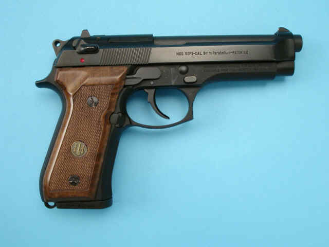 **Beretta Model 92FS Semi-Automatic Pistol **Beretta Model 92FS Semi-Automatic Pistol