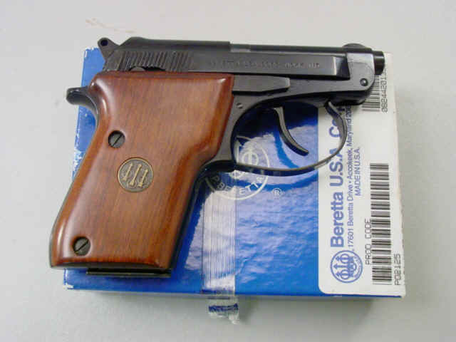 **Boxed Beretta 21A Semi-Automatic Pistol **Boxed Beretta 21A Semi-Automatic Pistol