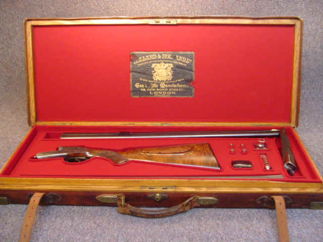 Cased Holland & Holland Royal Grade Double Barrel Hammerless Sidelock Rifle, with Rifle and Shotgun Barrels Cased Holland & Holland Royal Grade Double Barrel Hammerless Sidelock Rifle, with Rifle and Shotgun Barrels
